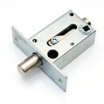 Additional one-sided front panel lock